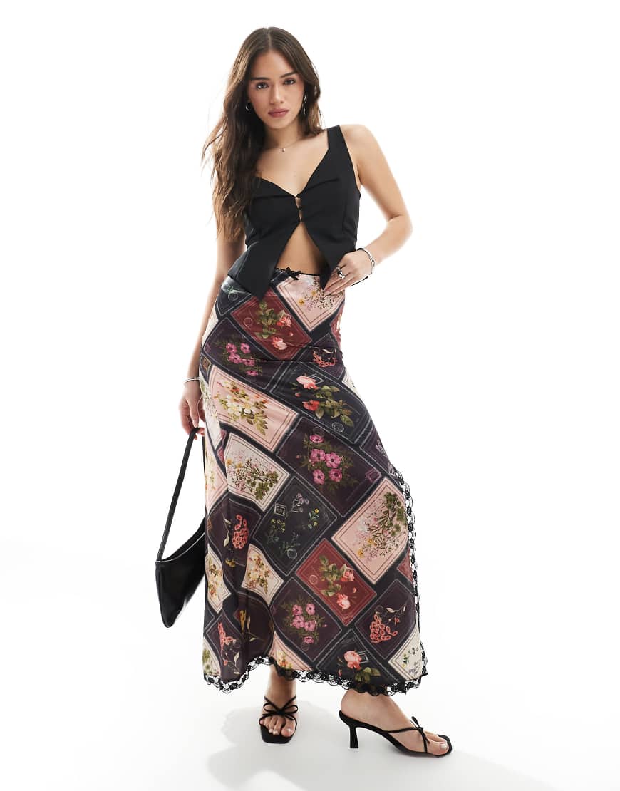 Miss Selfridge - Maxirock mit Patchwork-Postkartenmuster-Bunt Miss Selfridge - Maxirock mit Patchwork-Postkartenmuster-Bunt von Miss Selfridge