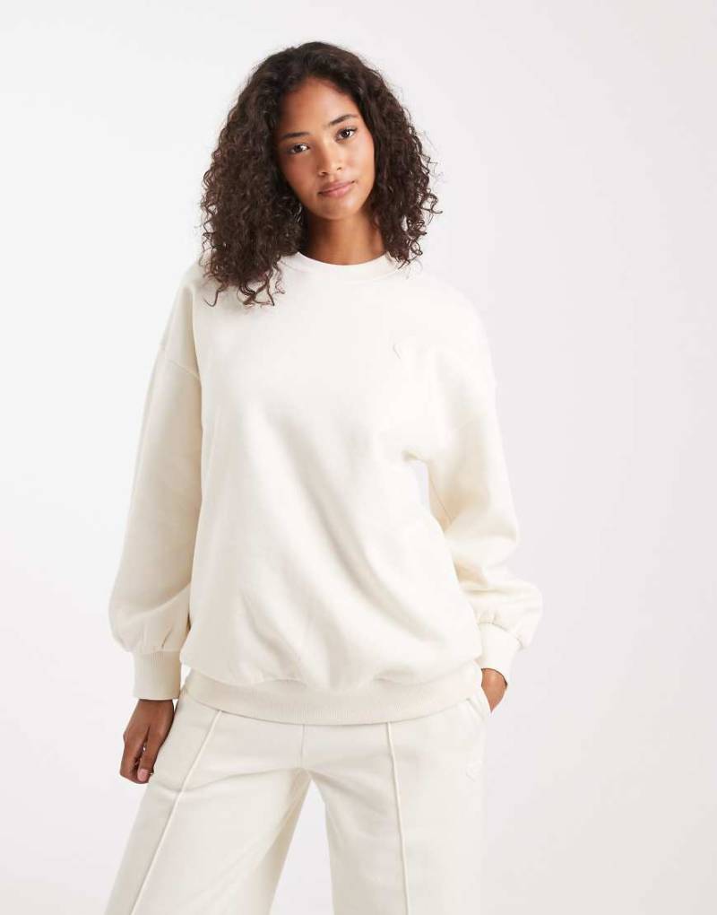 Miss Selfridge - Oversize-Sweatshirt in Ecru-Weiß von Miss Selfridge