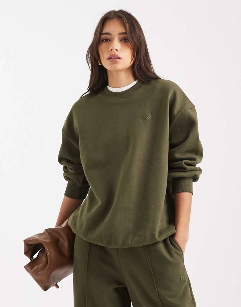 Miss Selfridge - Oversize-Sweatshirt in Olivgrün von Miss Selfridge