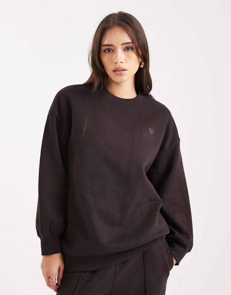 Miss Selfridge - Oversize-Sweatshirt in Schokobraun-Brown von Miss Selfridge