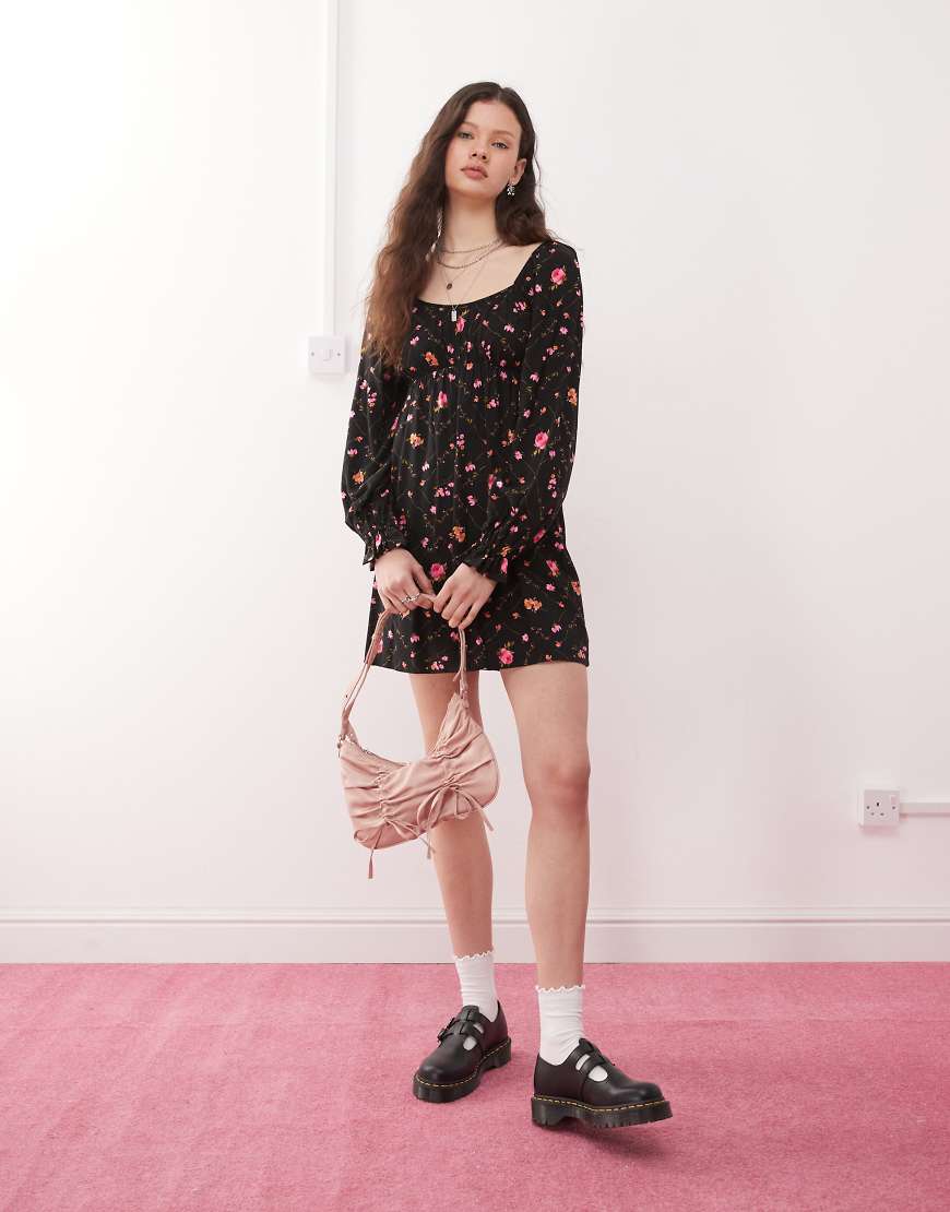 Miss Selfridge Petite - Kurzes, langärmliges Freizeitkleid mit Blümchenmuster-Bunt von Miss Selfridge