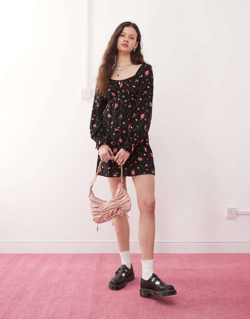 Miss Selfridge Petite - Kurzes, langärmliges Freizeitkleid mit Blümchenmuster-Bunt von Miss Selfridge