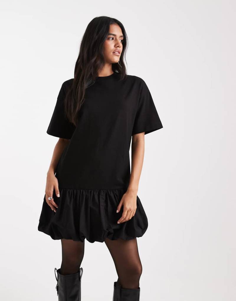Miss Selfridge - Popeline-Minikleid in Schwarz mit tiefer Taille von Miss Selfridge
