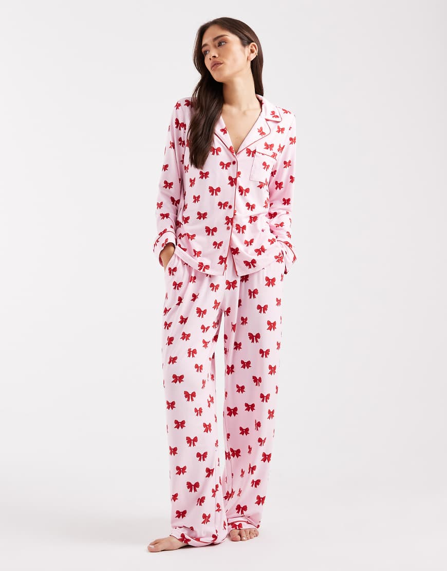 Miss Selfridge - Pyjama aus superweichem Jersey mit Schleifenmuster-Bunt von Miss Selfridge