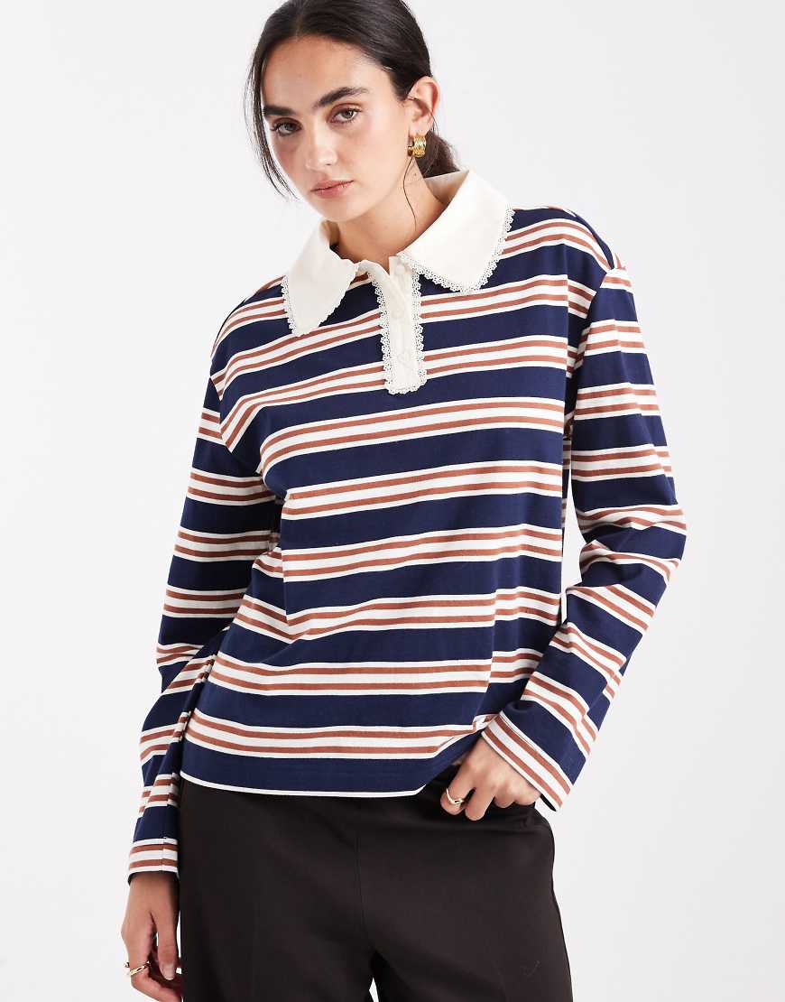 Miss Selfridge - Rugby-Shirt mit Streifen und Spitzenbesatz am Kragen-Bunt von Miss Selfridge