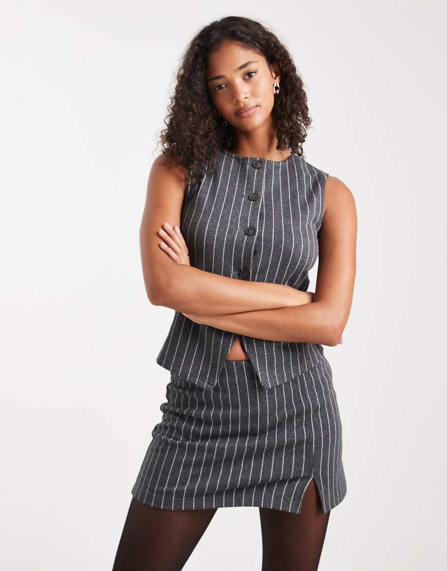 Miss Selfridge - Skort aus Jersey mit Nadelstreifen, Kombiteil-Grau von Miss Selfridge