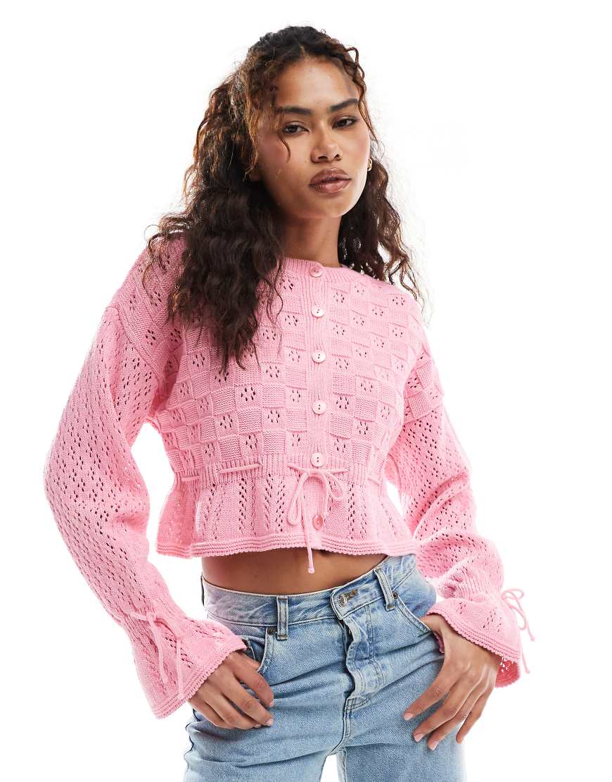 Miss Selfridge - Strickjacke in Hellrosa mit Taillenschnürung von Miss Selfridge