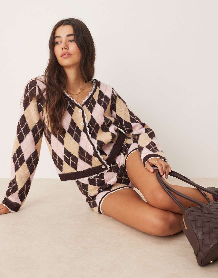 Miss Selfridge - Strickjacke mit Rautenmuster und Spitzenbesatz, Kombiteil-Bunt von Miss Selfridge