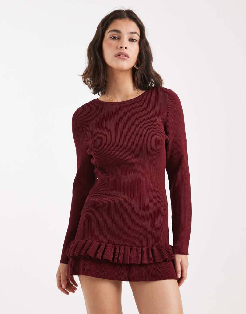 Miss Selfridge - Strickkleid in Burgunderrot mit tief sitzender Taille von Miss Selfridge