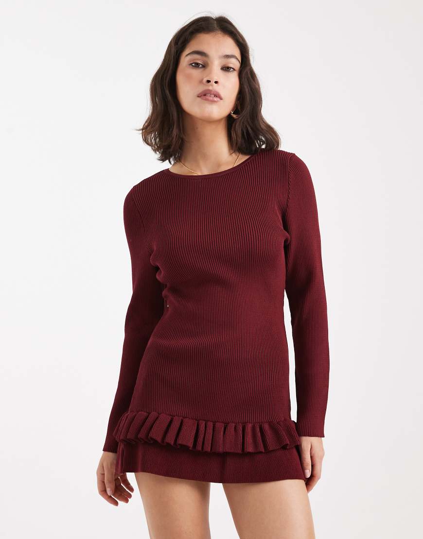 Miss Selfridge - Strickkleid in Burgunderrot mit tief sitzender Taille von Miss Selfridge