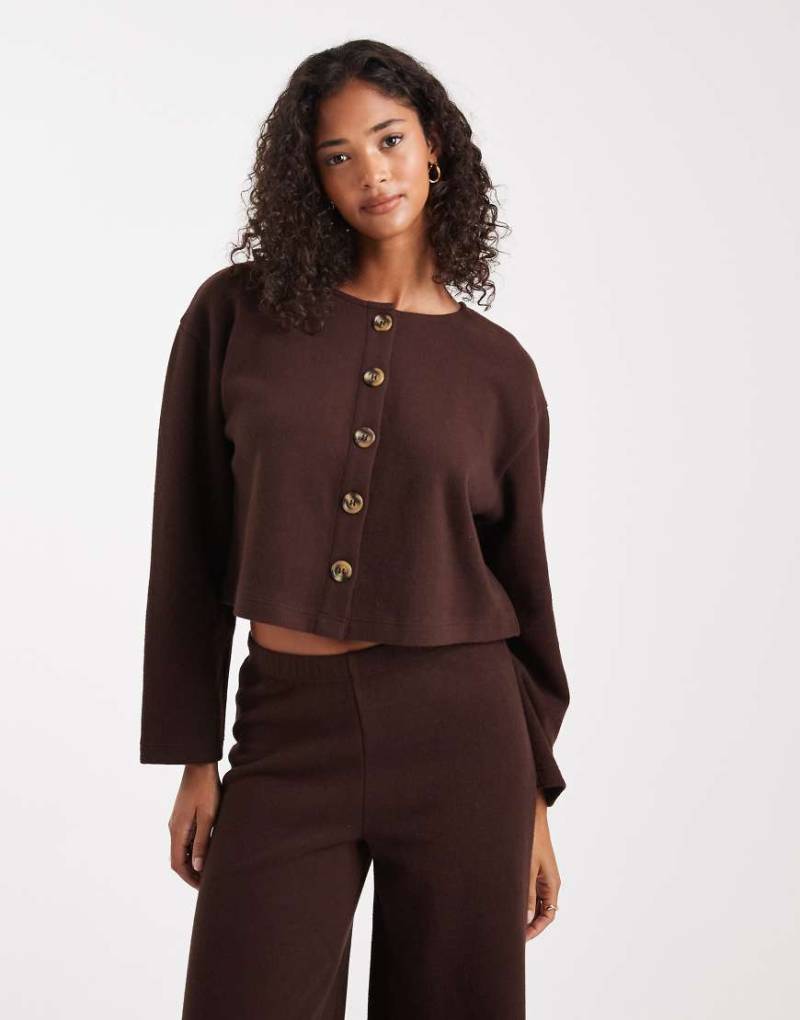 Miss Selfridge - Superweiche Strickjacke in Schokobraun, Kombiteil-Brown von Miss Selfridge