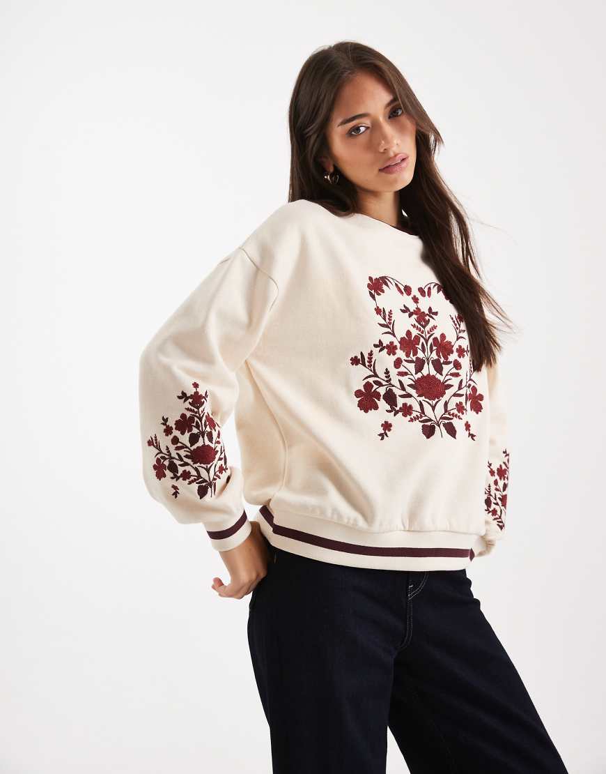 Miss Selfridge - Sweatshirt mit Gobelin-Stickerei-Weiß von Miss Selfridge