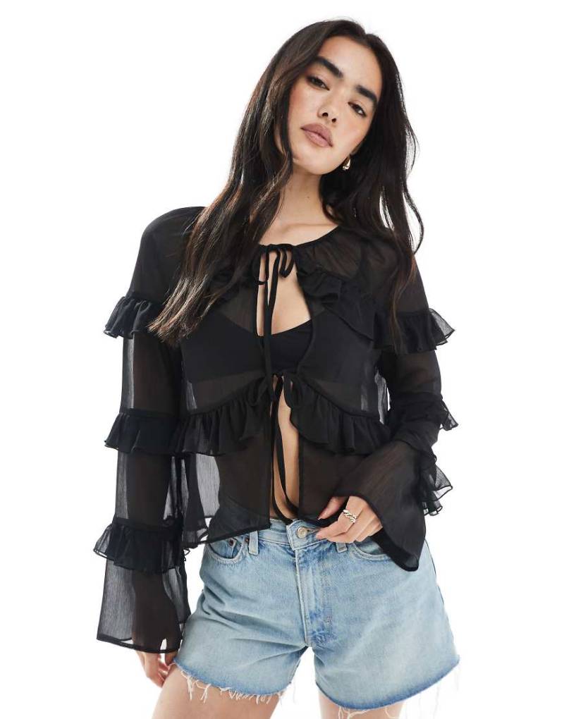 Miss Selfridge - Vorn gebundene Bluse in Schwarz mit Rüschen-Gelb von Miss Selfridge