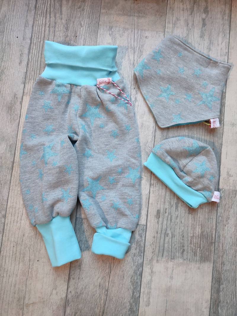 Pumphose Halstuch Glitzer Sterne Türkis-Grau Beanie von MissDarcyDE