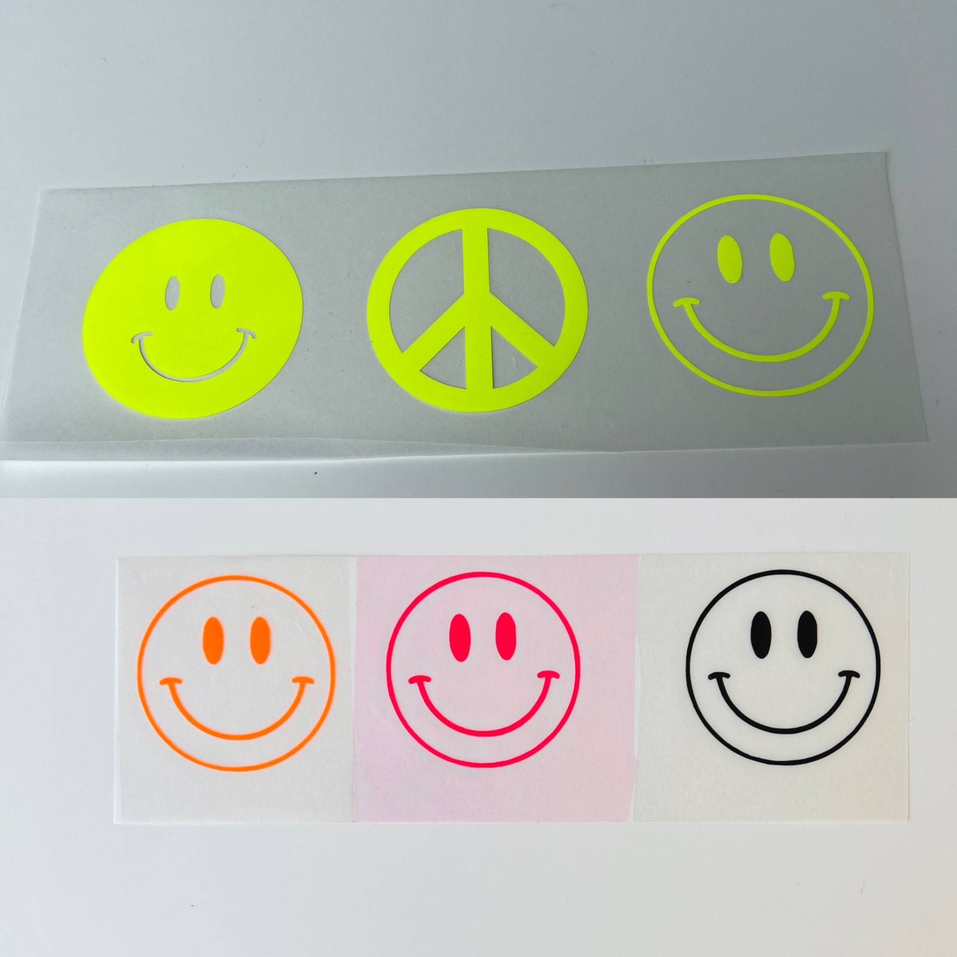 Smiley Bügelbild 3Er Set Patch Plott Shirt Peace 5cm von MissDekoqueen