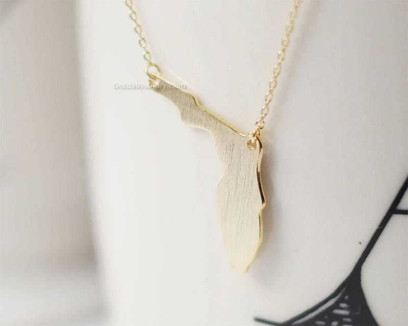 Florida State Bar Halskette in Gold, Fl Goldkette, Zustand Halskette, Einfache Für Frauen von MissDiary