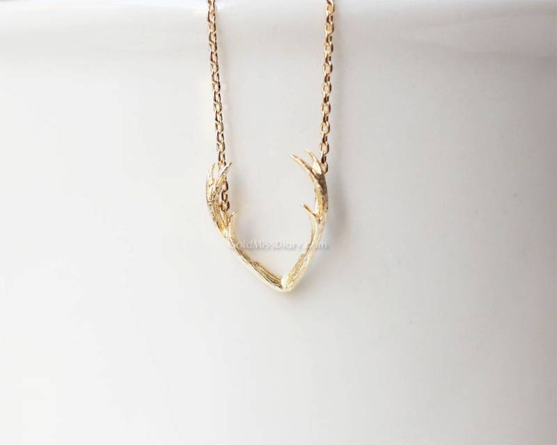 Gold Geweih Halskette, Zarte Deer Horn Rustikale Geschenkideen, Geburtstag von MissDiary