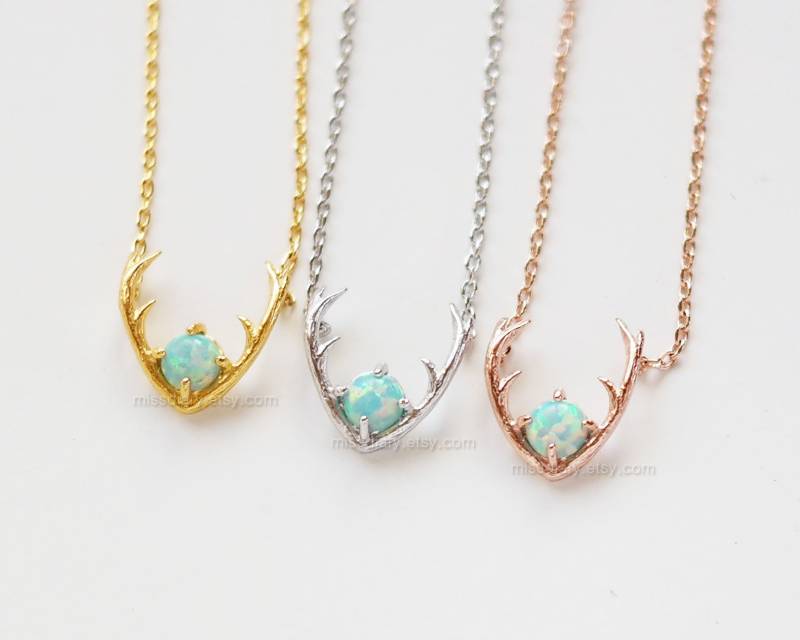 Minze Opal Stein Geweih Halskette, Zierliche Charme, Geschenkideen, Halskette Für Frauen von MissDiary