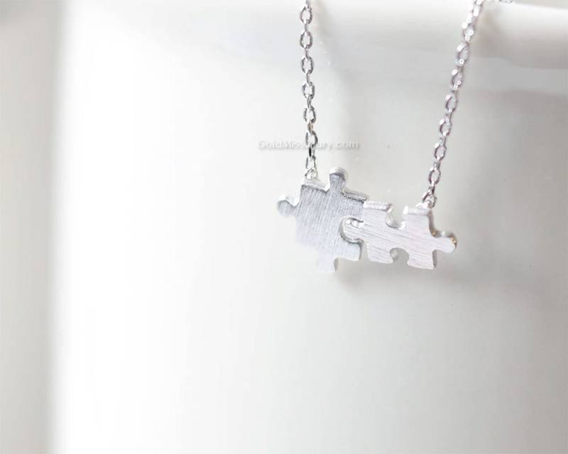 Puzzle Kette in Silber/Silber Lustige Zierliche, Einfache Kette, Hochzeitsgeschenke, Brautjungfer Geschenke, Geschenkideen von MissDiary