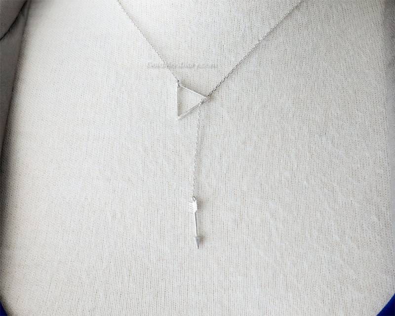 Silber Pfeil Tropfen Halskette/Schlichte Lariat Minimal Y Dreieck - Schlicht, Hochzeit, Brautjungfern von MissDiary