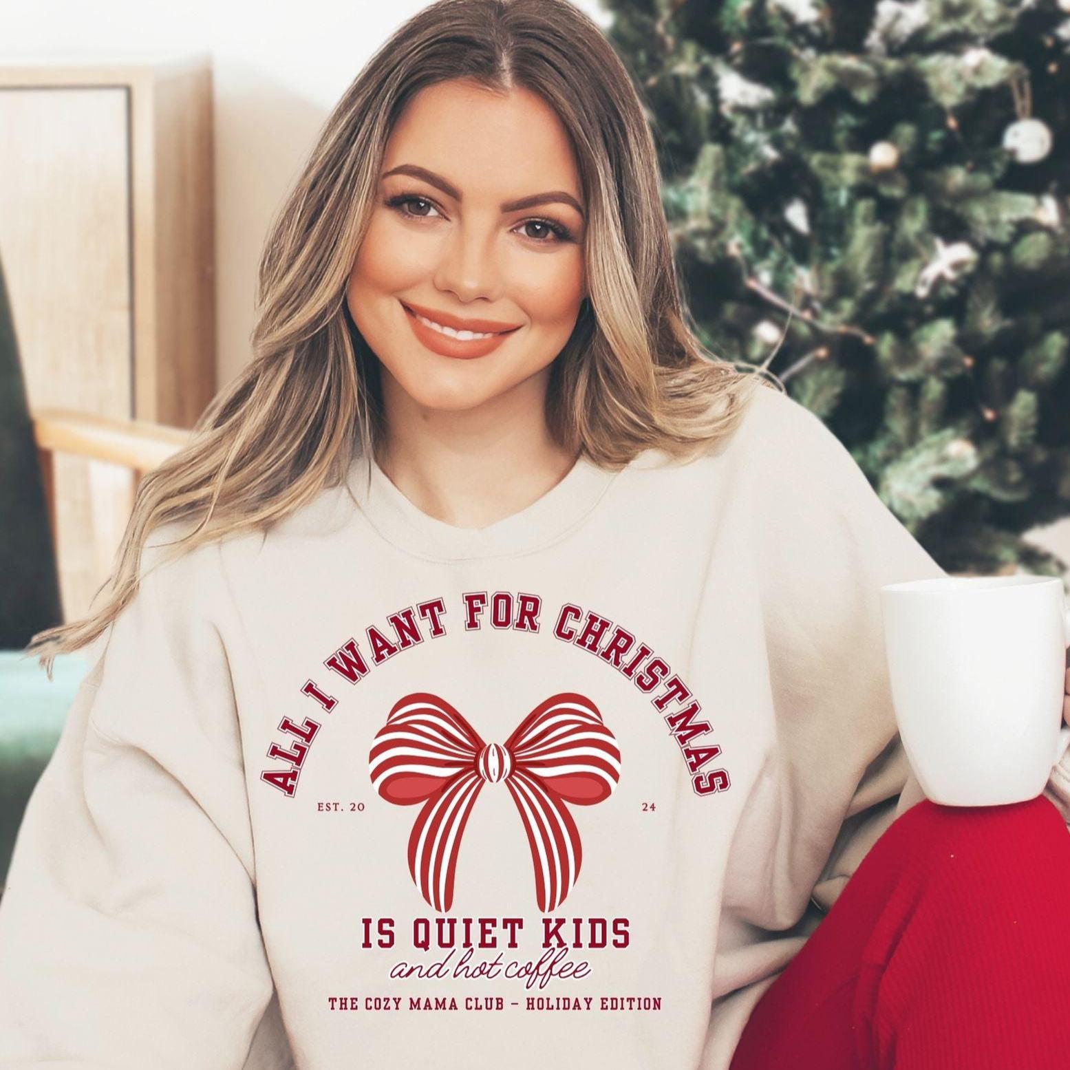 Lustiger Weihnachtspullover Für Mamas-Personalisierter Weihnachtspulli-Lustiger Mamas-Cozy College Style Sweatshirt von MissDominika