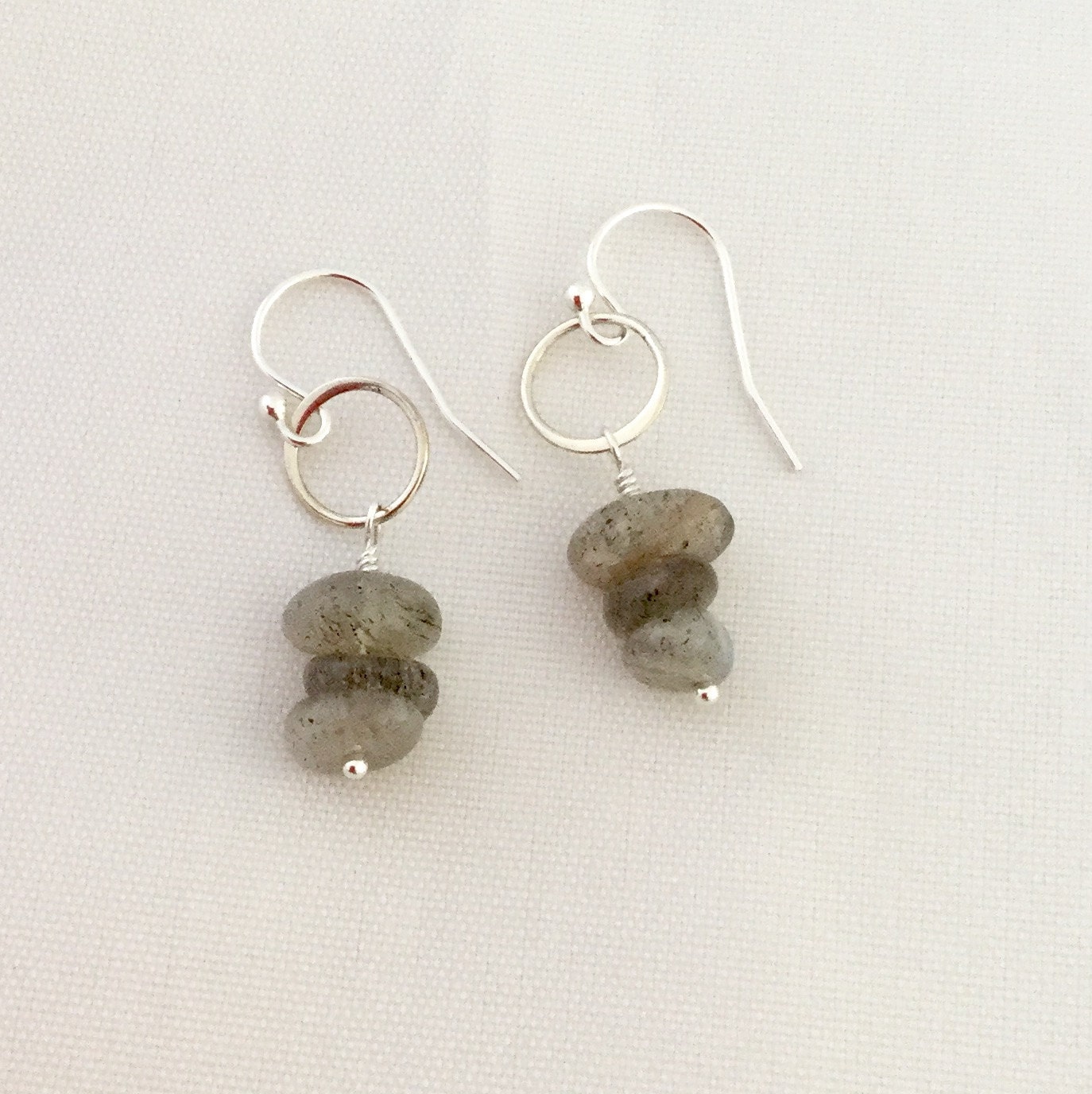 Labradorit Und Sterling Silber Ohrringe Labradorit Und Sterling Silber Ohrringe von MissKooRoosBeads