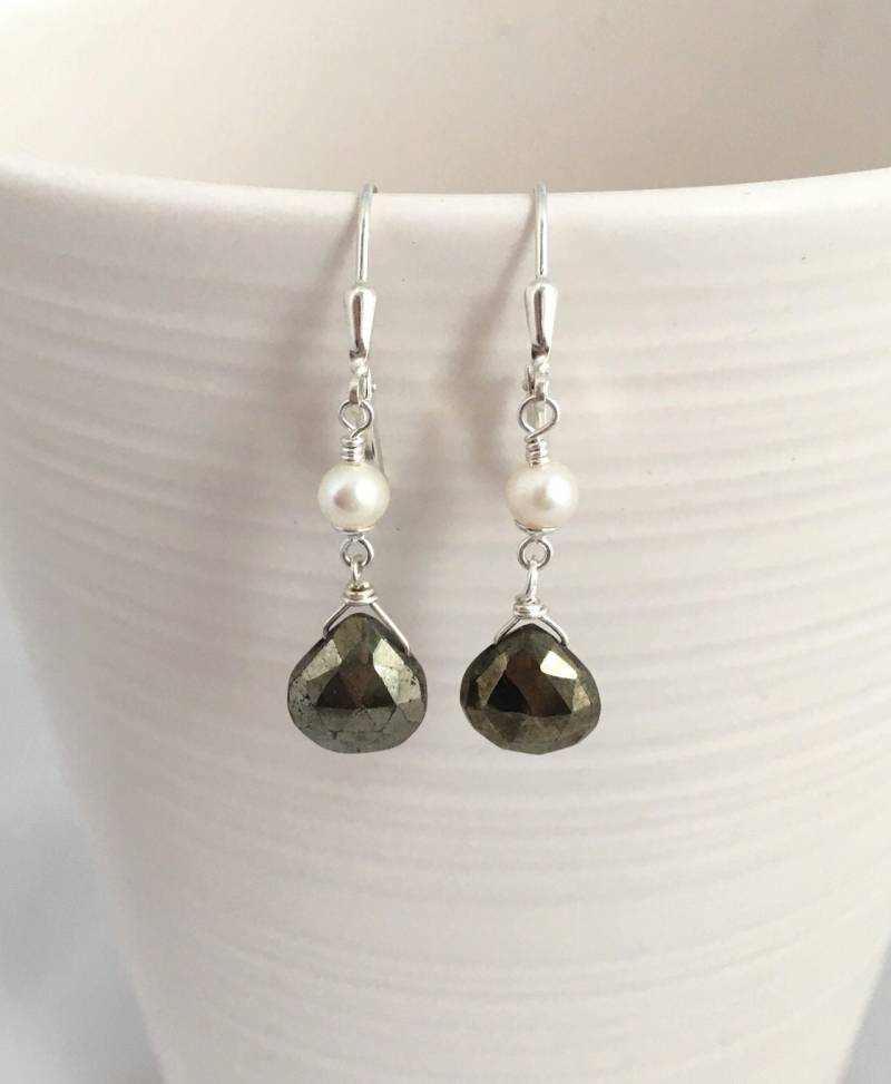 Pyrit Und Perle Ohrringe von MissKooRoosBeads