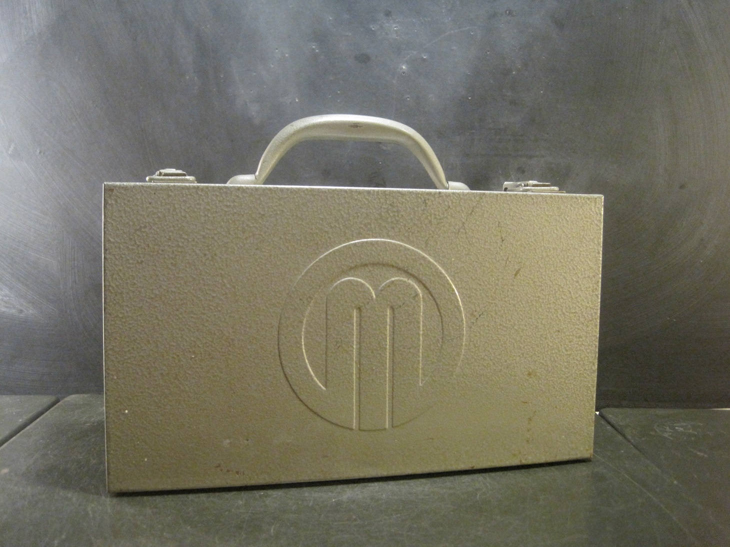 Große Vintage Metall Lunch Box Lunchbox-Westdeutsch von MissMaudVintage