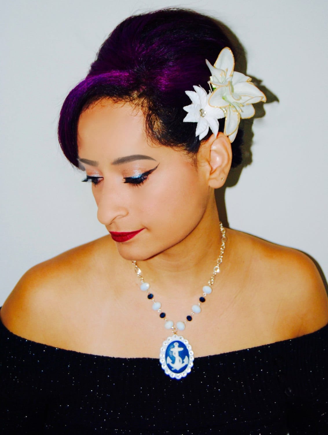 Große Marine Blau Und Weiße Anker Cameo Halskette von MissMetalsJewellery