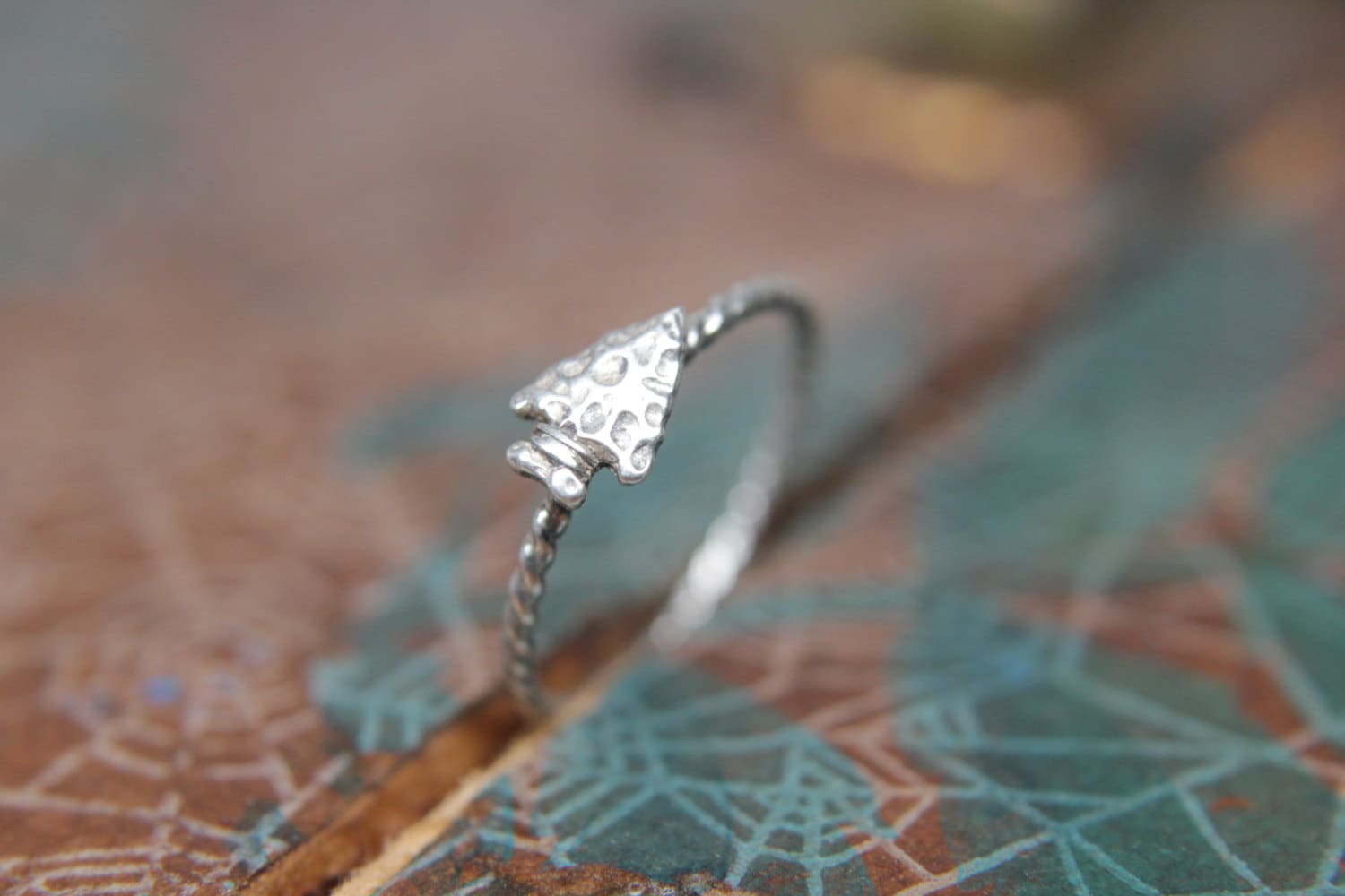Silber Pfeilspitze Vorsteckring. Sterling Ring. Zielgerader Pfeilring von MissNovemberStudio