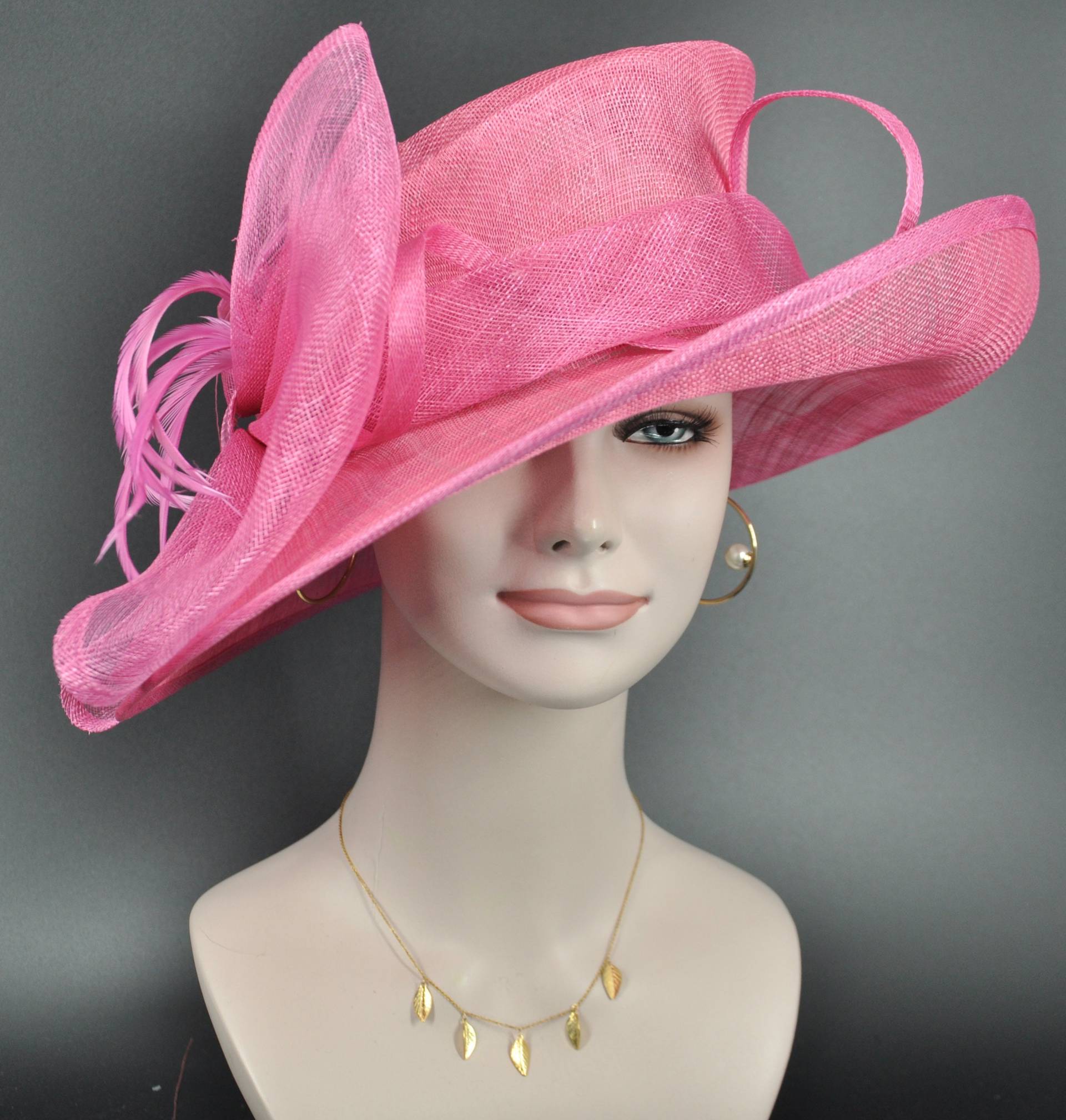 Breiter Krempe Kentucky Derby Floppy Sinamay Hut Mit Blumen Mit Set Pink Handgemacht von MissRaceKentuckyHat