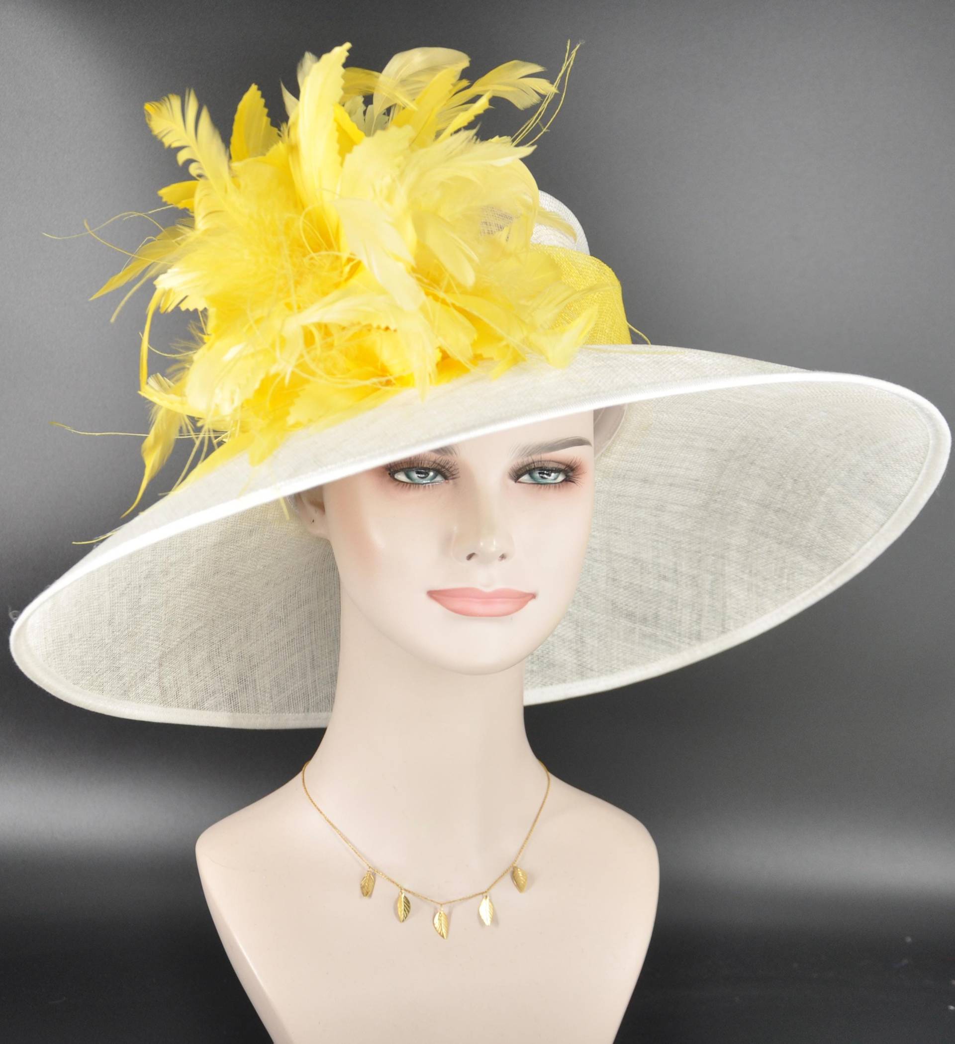 Sinamay Derby Hut Mit Breiter Krempe Kentucky Oaks, Teeparty, Hochzeit von MissRaceKentuckyHat