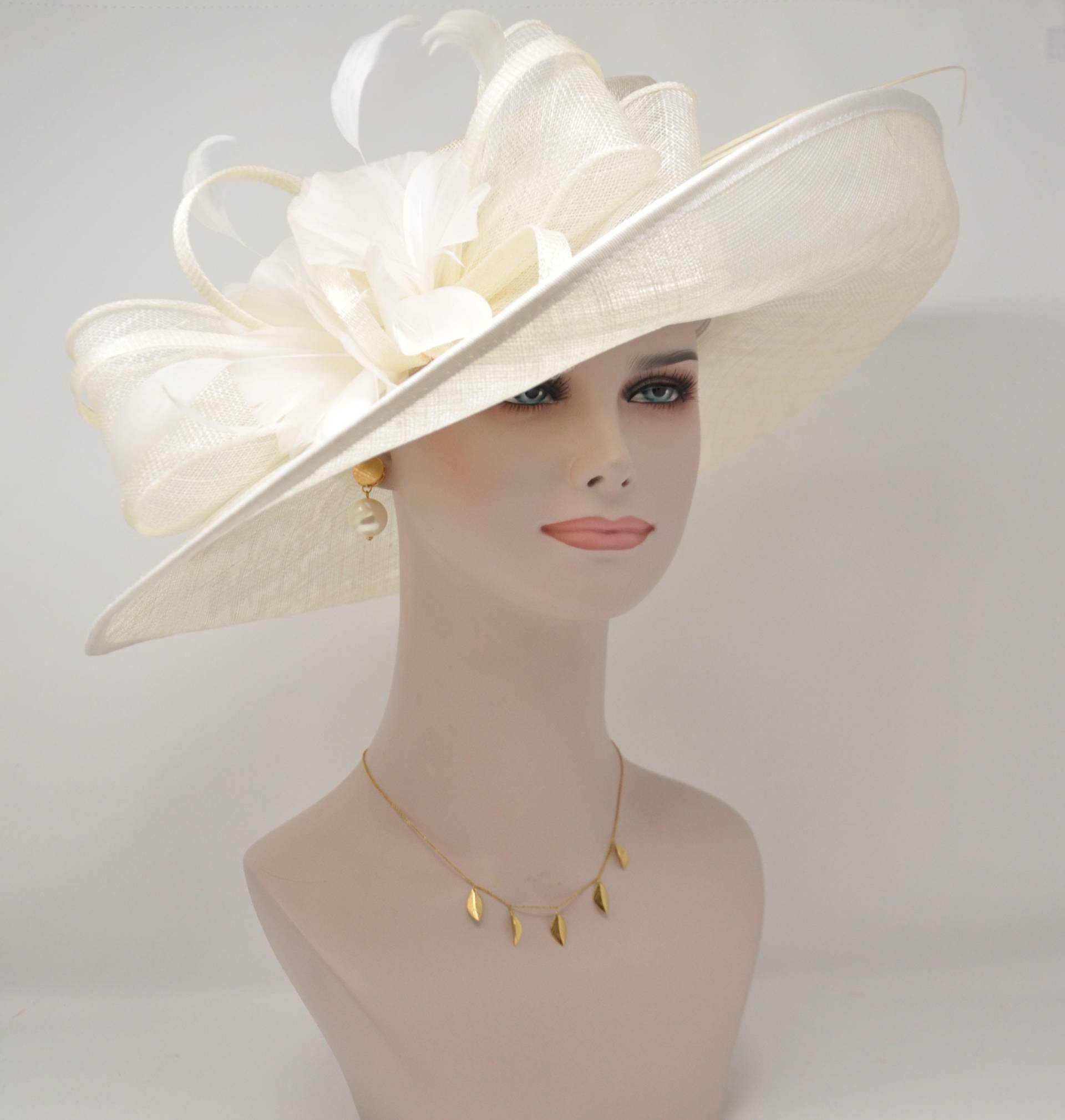 Elfenbeinfarbener Kentucky Derby Hut Breiter Krempe Sinamay Kirche Hochzeitshut von MissRaceKentuckyHat