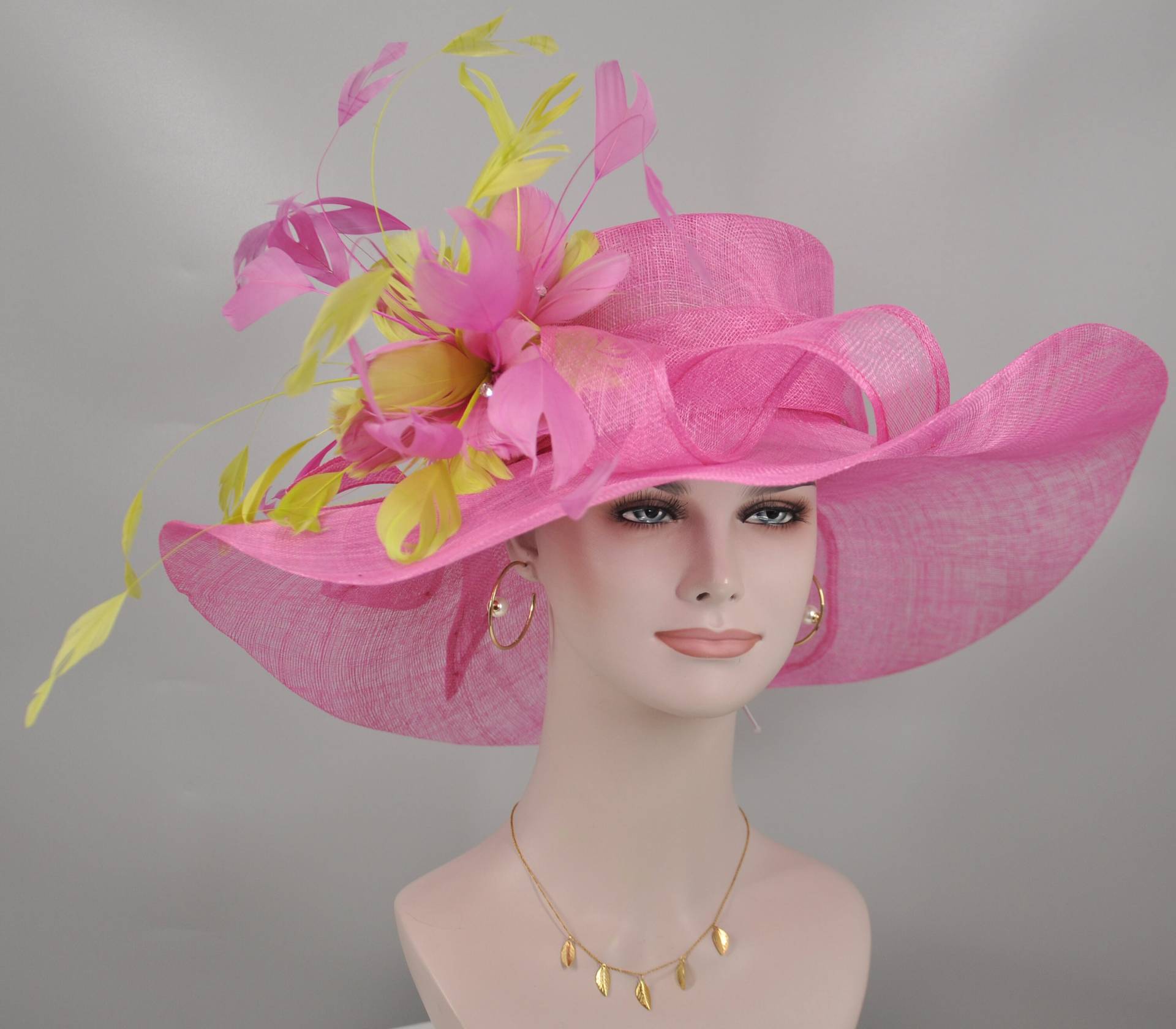 Pink/Fuchsia Lindgrün Federblumen Mit Strasssteinen Kentucky Derby Hut, Teeparty-Hut von MissRaceKentuckyHat