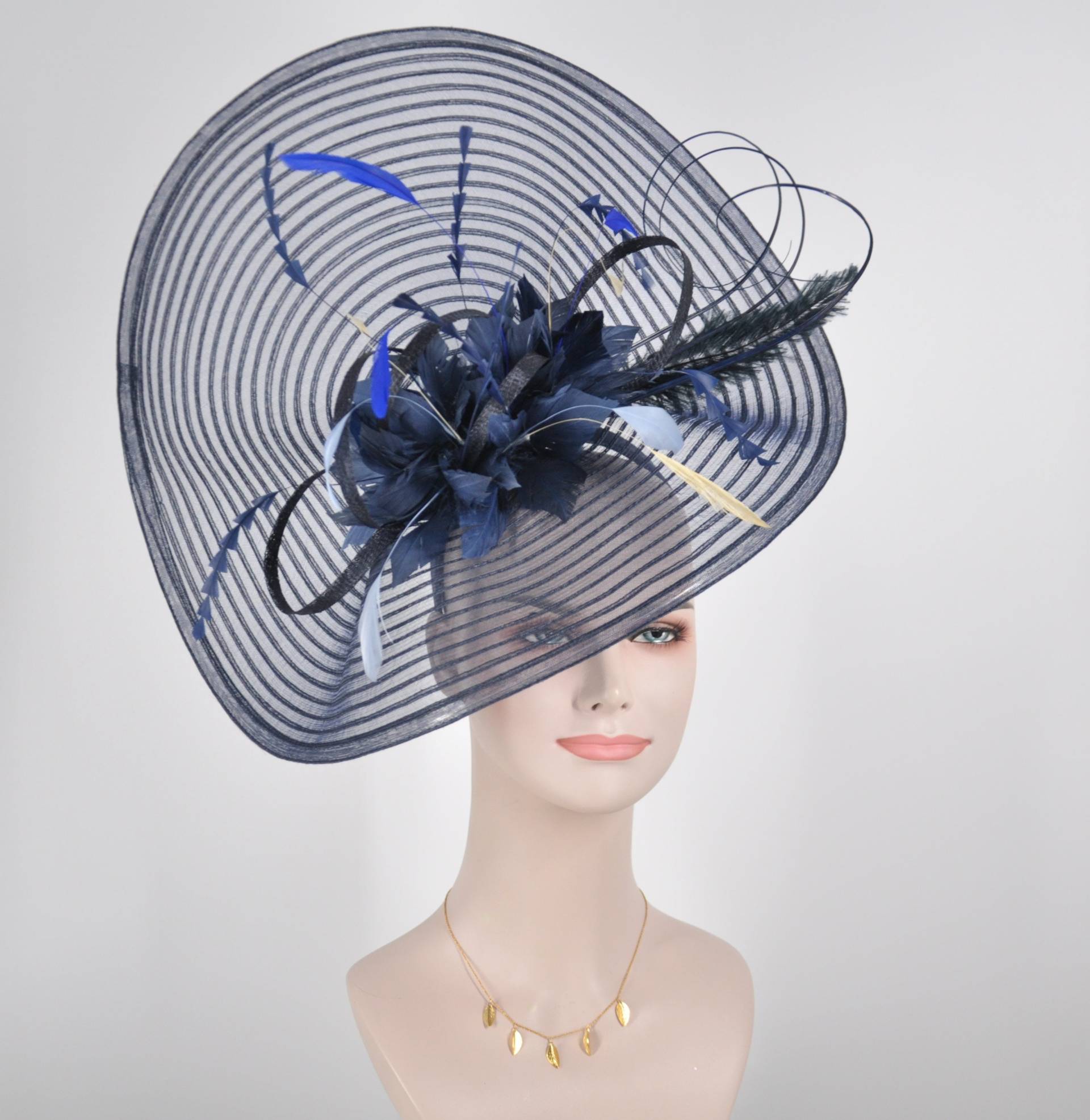 Süßer Jumbo Marine Blau Royal Ascot Pferde Rasse Eichen Tageshut Fascinator Kentucky Derby Hut Kirche Teehochzeit Party von MissRaceKentuckyHat