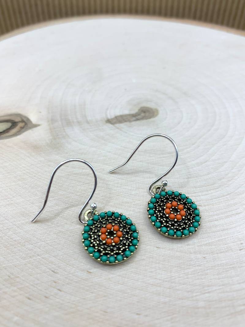 Perlentropfen Ohrringe. Perlen Strandige Tropfen Sommer Ohrhänger. Boho Ohrringe von MissRitasRocks