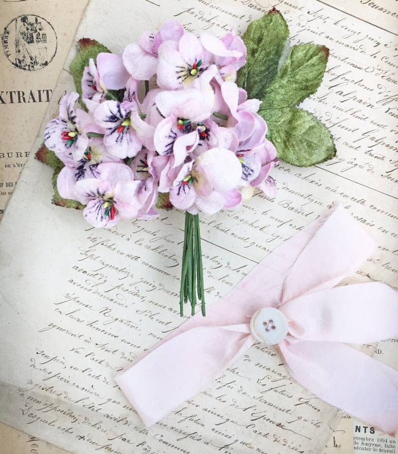 Samtblumen. Samt Violetter Sträußchen Aus Den 1930Er Jahren. Hutmacherbedarf. Vintage Hutschmuck. Blumenkronen Scrapbooking Lieferung von MissRoseSisterViolet