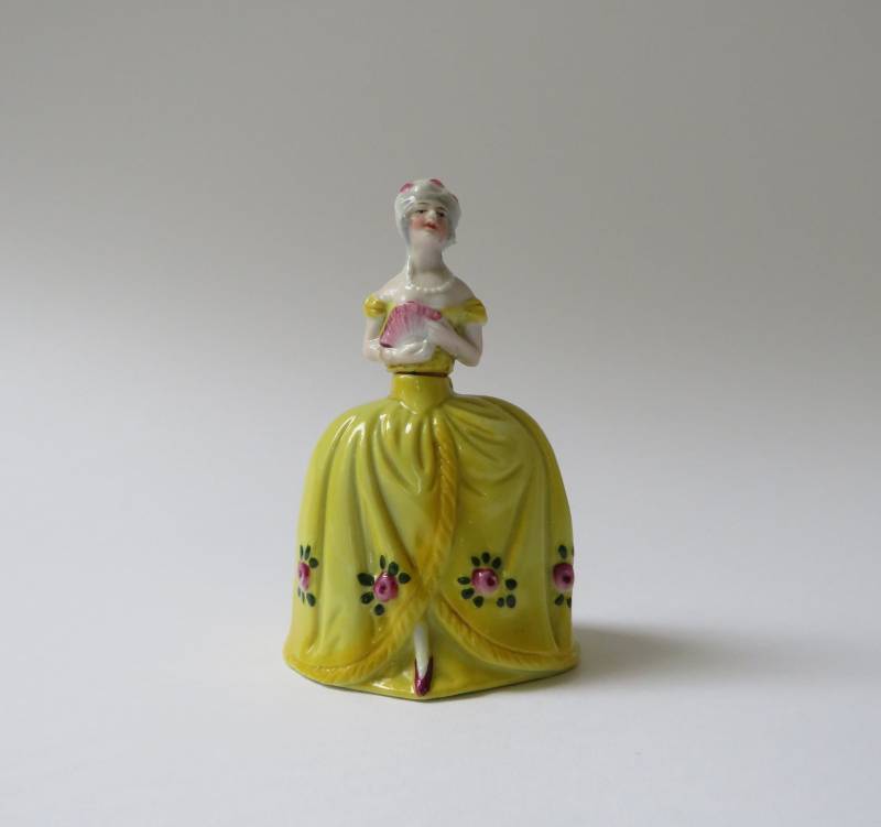 Antike Parfümflasche Flacon Porzellan Frau Madame Rokoko Rococo Um 1930 Artdeco von MissTellGeschenke