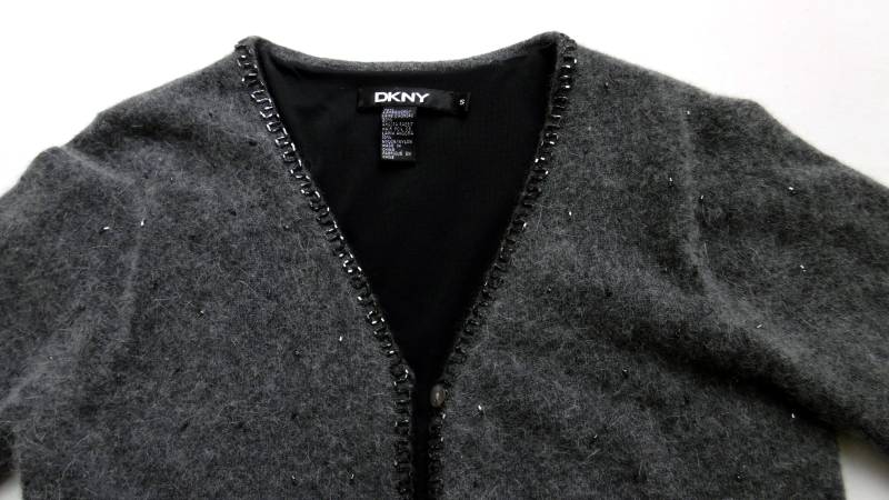 Dkny Kurzjacke/Bolero Gr. 36 Perlenbesetzt Lambswool + Angora Anthrazit von MissTellGeschenke
