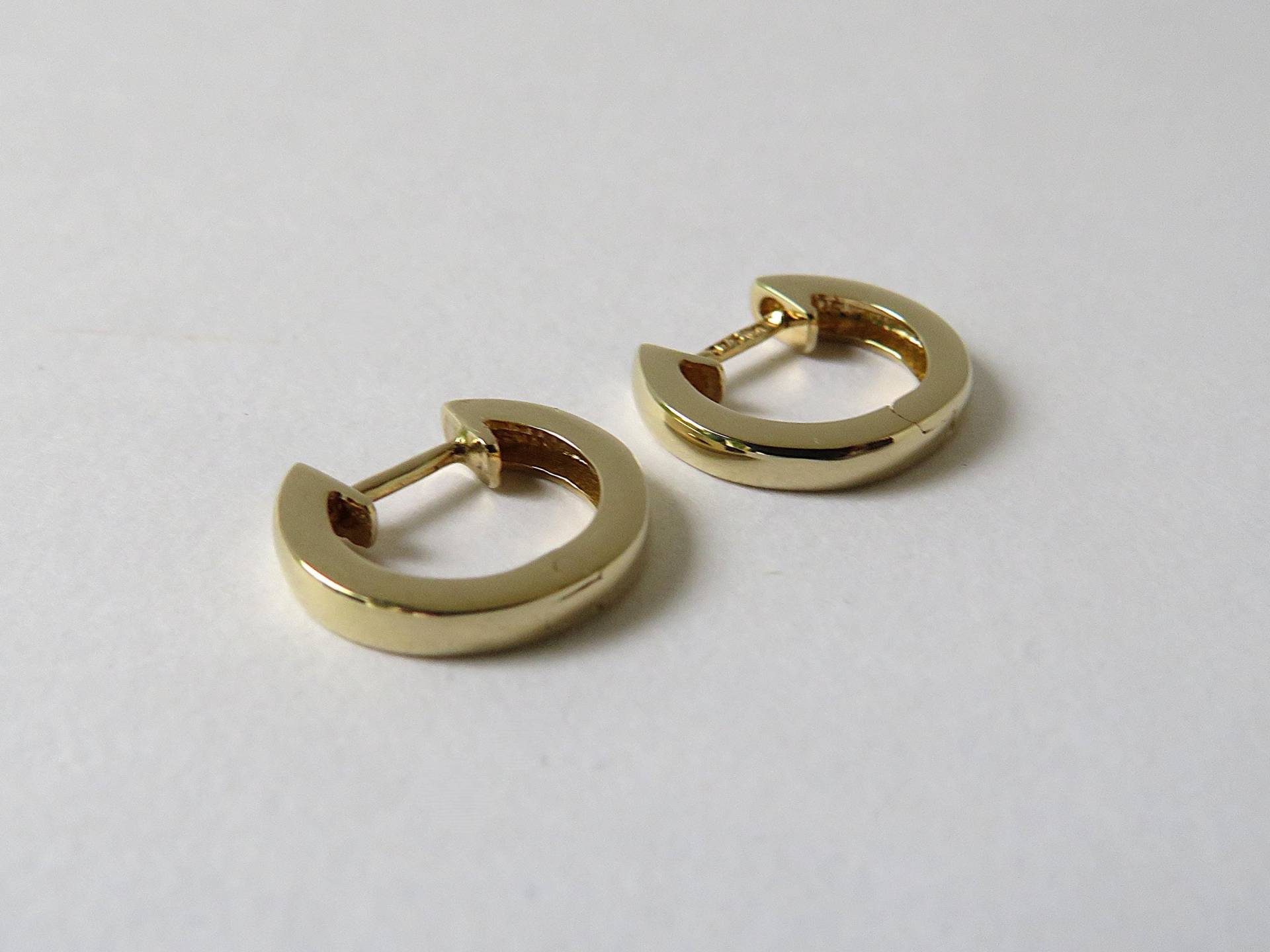 Vintage 375Er Gold Kleine Creolen Ohrringe Ohrschmuck von MissTellGeschenke