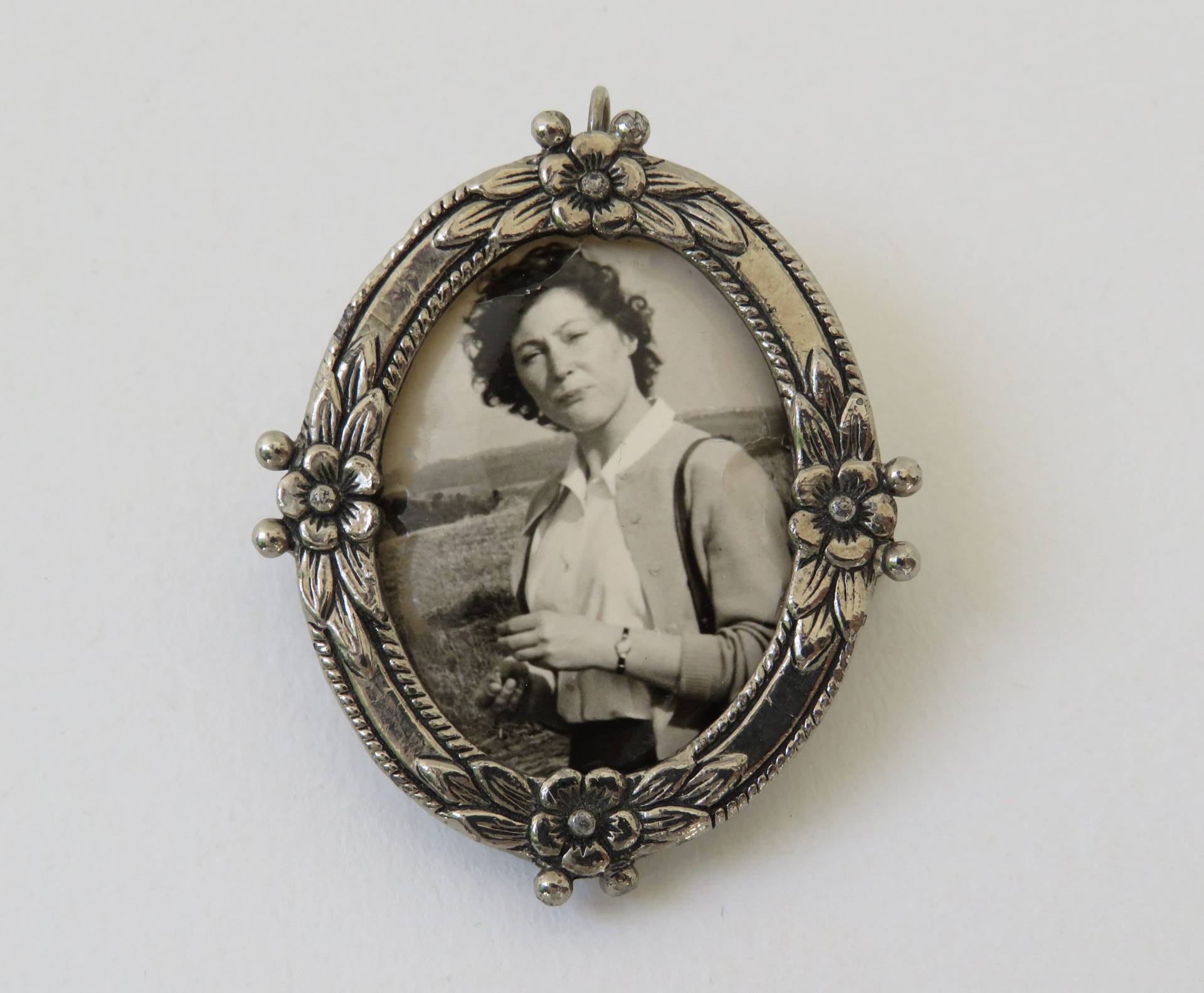 Vintage Fotobrosche Mit Foto Brosche Anstecker Bild Bildbrosche von MissTellGeschenke