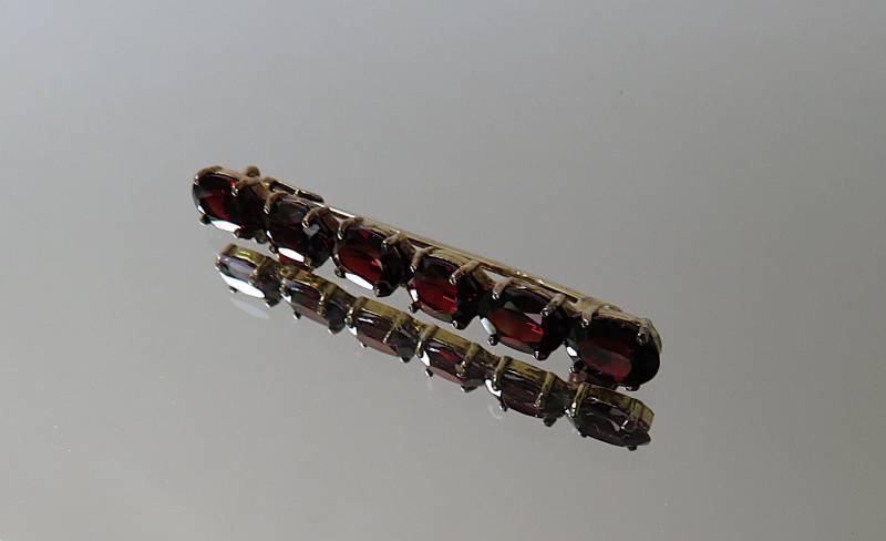 Vintage Granat Gold Brosche Granatschmuck 333Er Stabbrosche 30Er Jahre von MissTellGeschenke