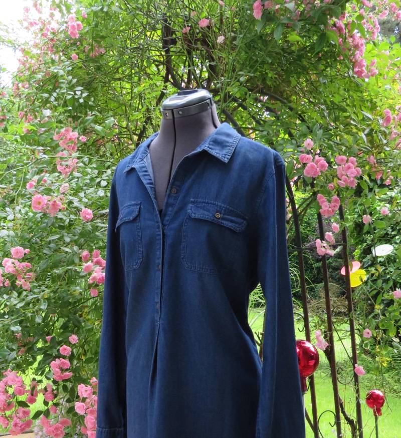 Vintage Jeans Langarm Tunika/Kleid 90Er Jahre Jeanskleid Gr. L Vintage Jeans Langarm Tunika/Kleid 90Er Jahre Jeanskleid Gr. L von MissTellGeschenke