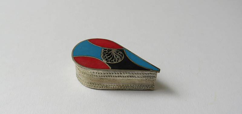 Vintage Pillendose Orientalisch Tablettendose Schmuckdöschen von MissTellGeschenke