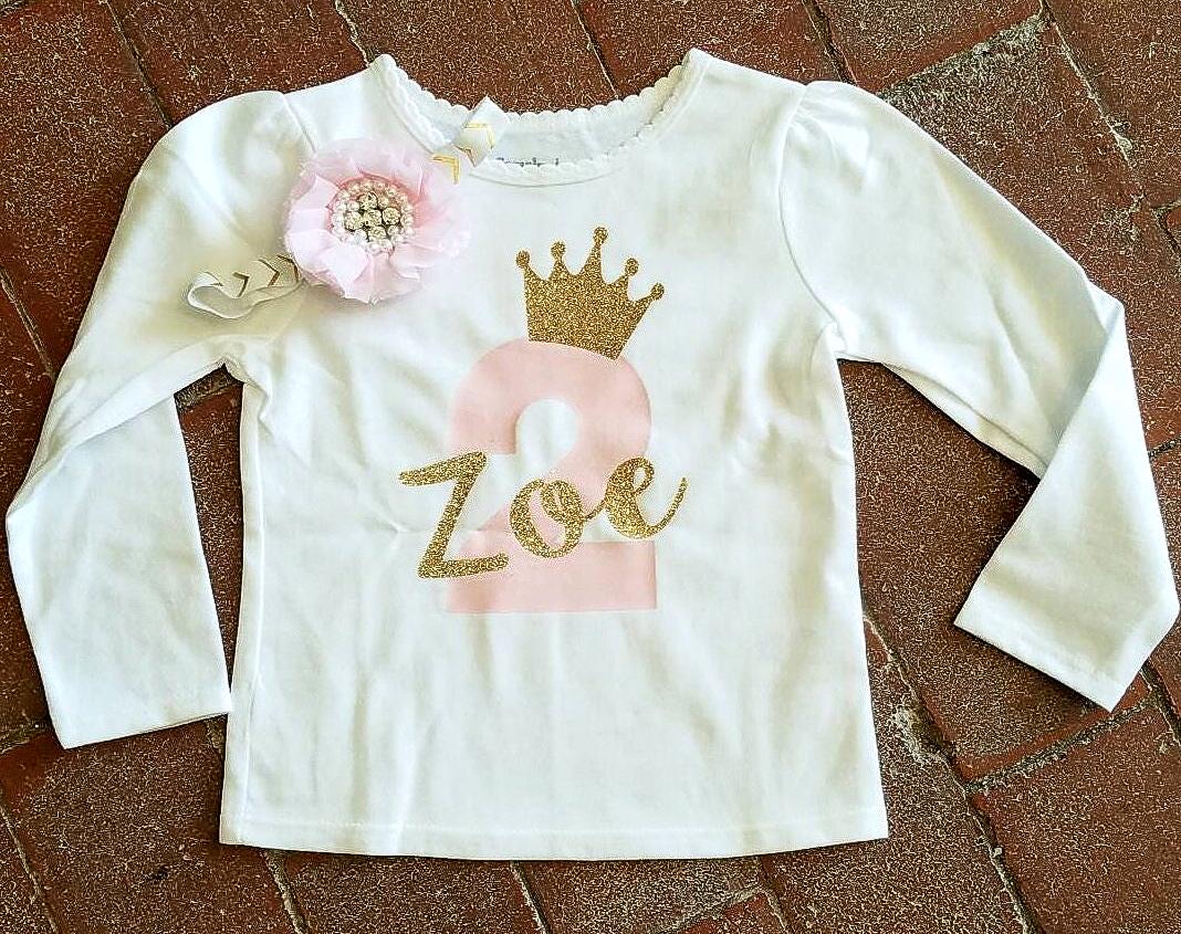 Mein Zweiter Geburtstag Shirt, Mein Geburtstagskind Prinzessin 2. Outfit, Geschenk Für Pink Und Gold von MissThangs