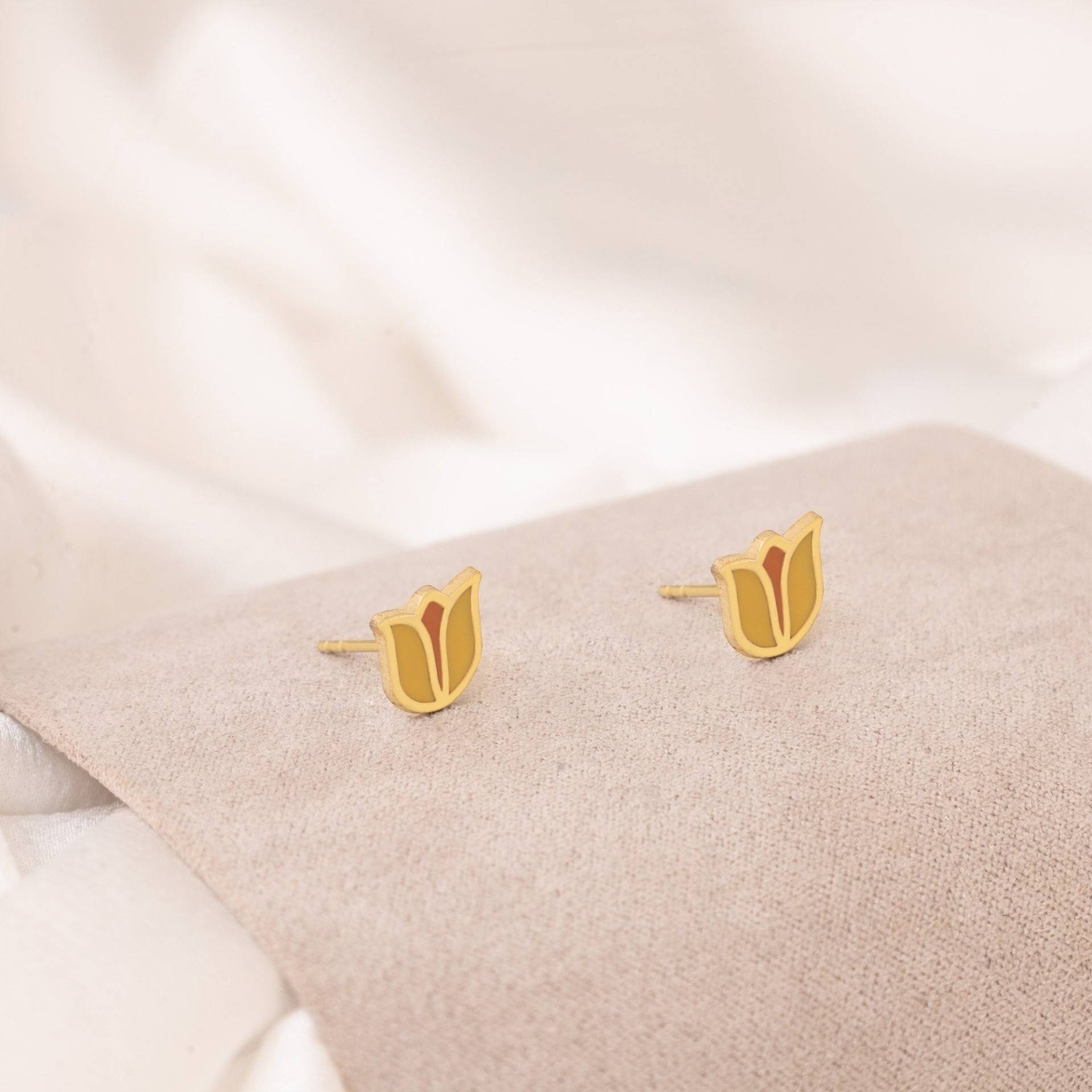 14K Gold Gelb Tulpe Ohrstecker - Minimalist Tulip Ohrring Blumen Ohrringe Geschenk Für Sie Ihn 14K Gold Gelb Tulpe Ohrstecker - Minimalist Tulip Ohrring Blumen Ohrringe Geschenk Für Sie Ihn von MissTubiJewellery