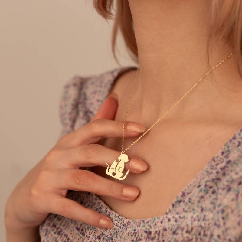 14K Solid Gold Personalisierte Hunde- Und Katzen-Rechteck-Namenshalsketten - Personalisierter Haustierschmuck Katzenmutter-Halskette von MissTubiJewellery