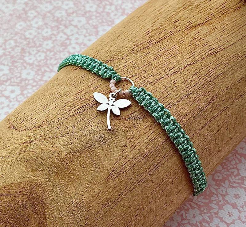 Makramee Armband/Libelle Grün Verstellbar Handgemacht Geschenk Muttertag Ostergeschenk von Missboysenberry