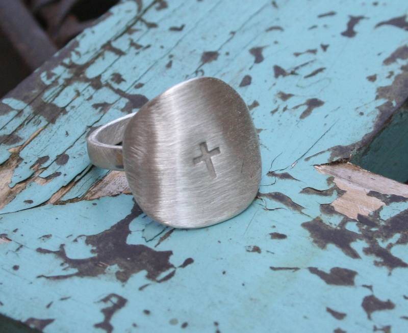 Sterling Silber Kreuz Christian Boho Südwestlichen Statement Ring Sterling Silber Kreuz Christian Boho Südwestlichen Statement Ring von MissieRabdau