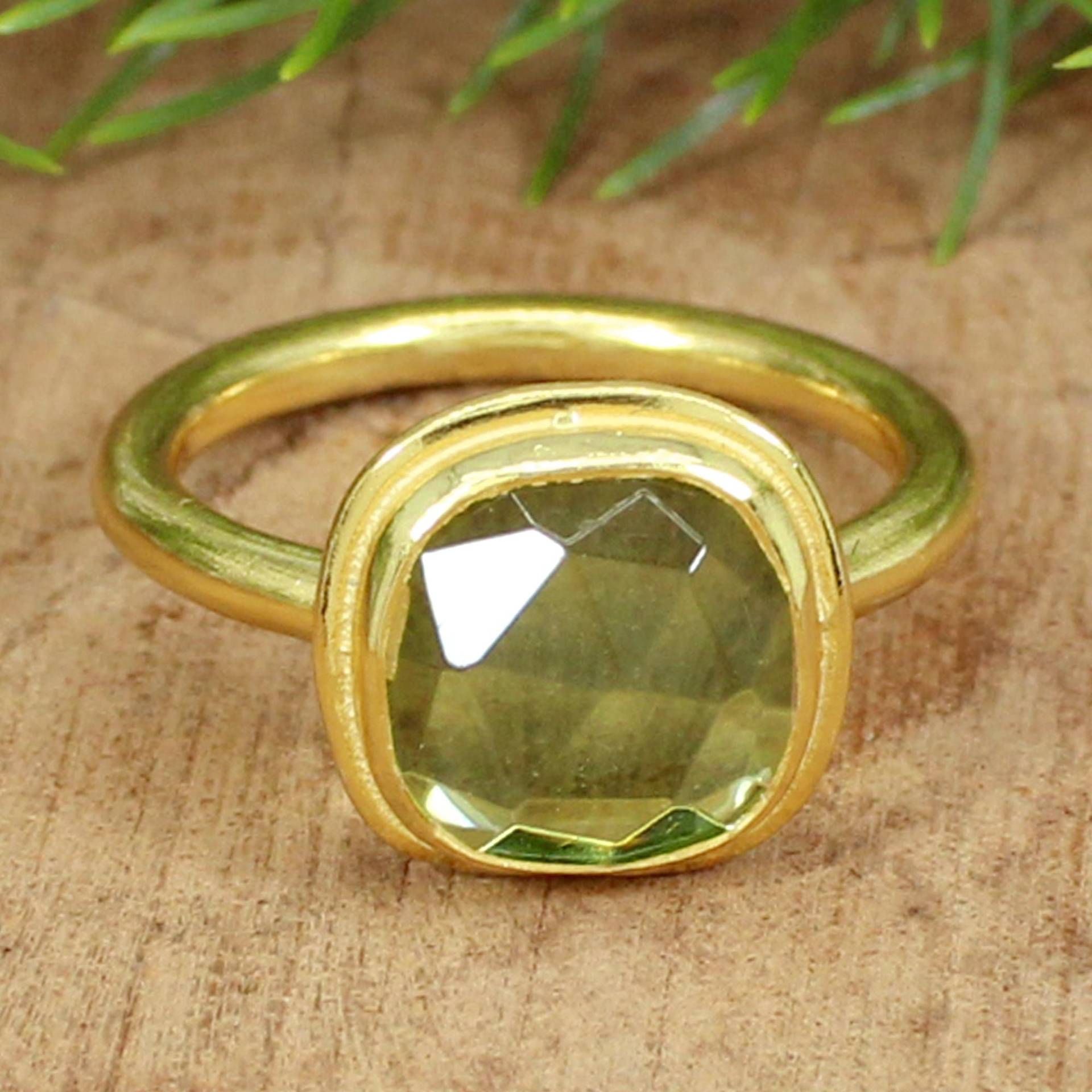 Citrin Hydro Kissen Form Ring - Edelstein Vergoldeter Messing Unisex Boho Stapelbare Ringe Schmuck von MissomaSantiago